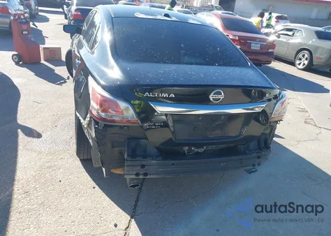 2015 Nissan Altima 2.5/2.5 S/2.5 Sl/2.5 Sv из США, поврежденный, VIN 1N4AL3AP7FN321446